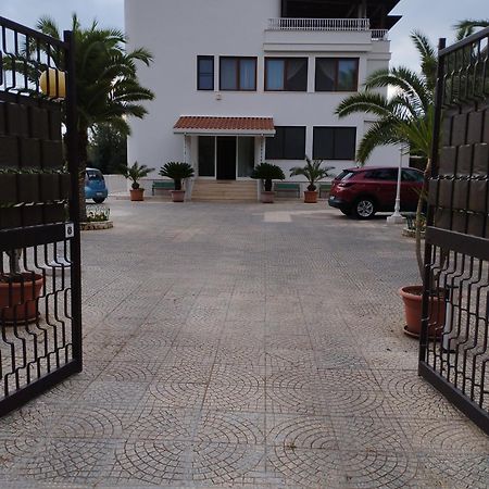 Villa Erry Trani Buitenkant foto