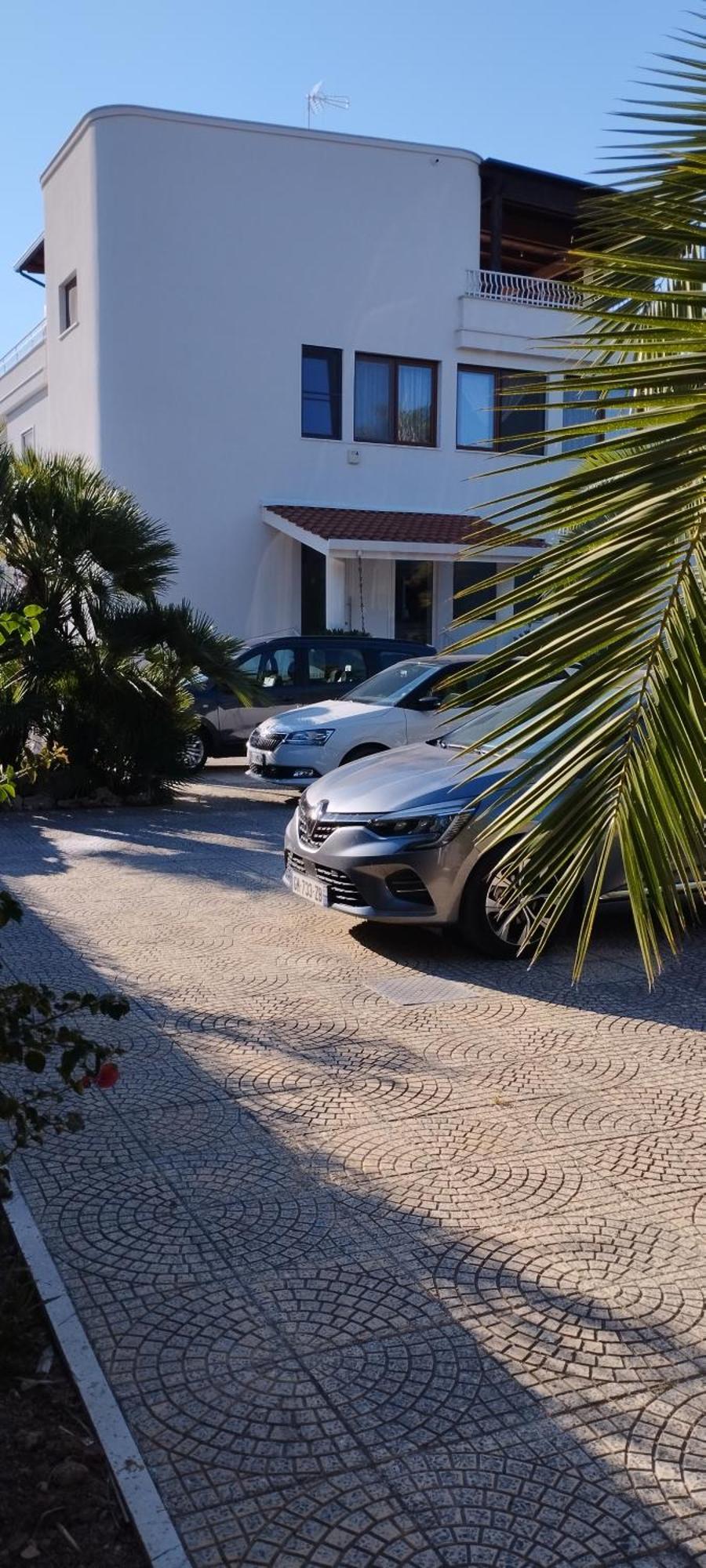 Villa Erry Trani Buitenkant foto