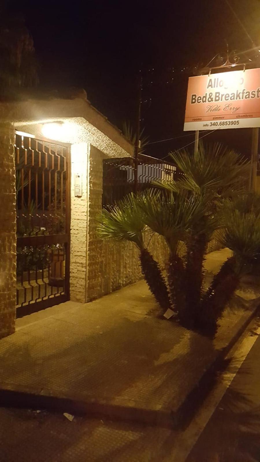 Villa Erry Trani Buitenkant foto