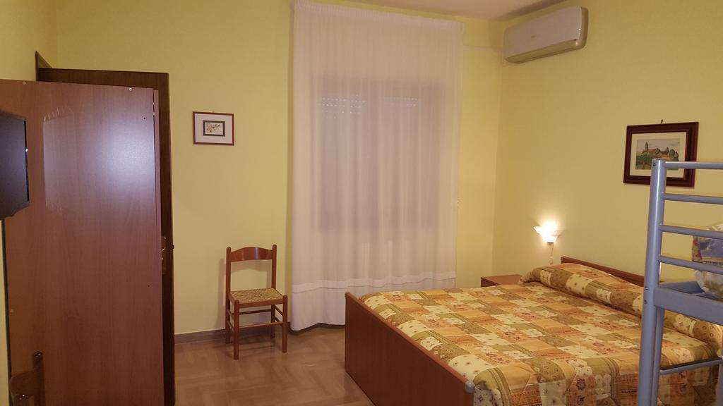 Villa Erry Trani Buitenkant foto
